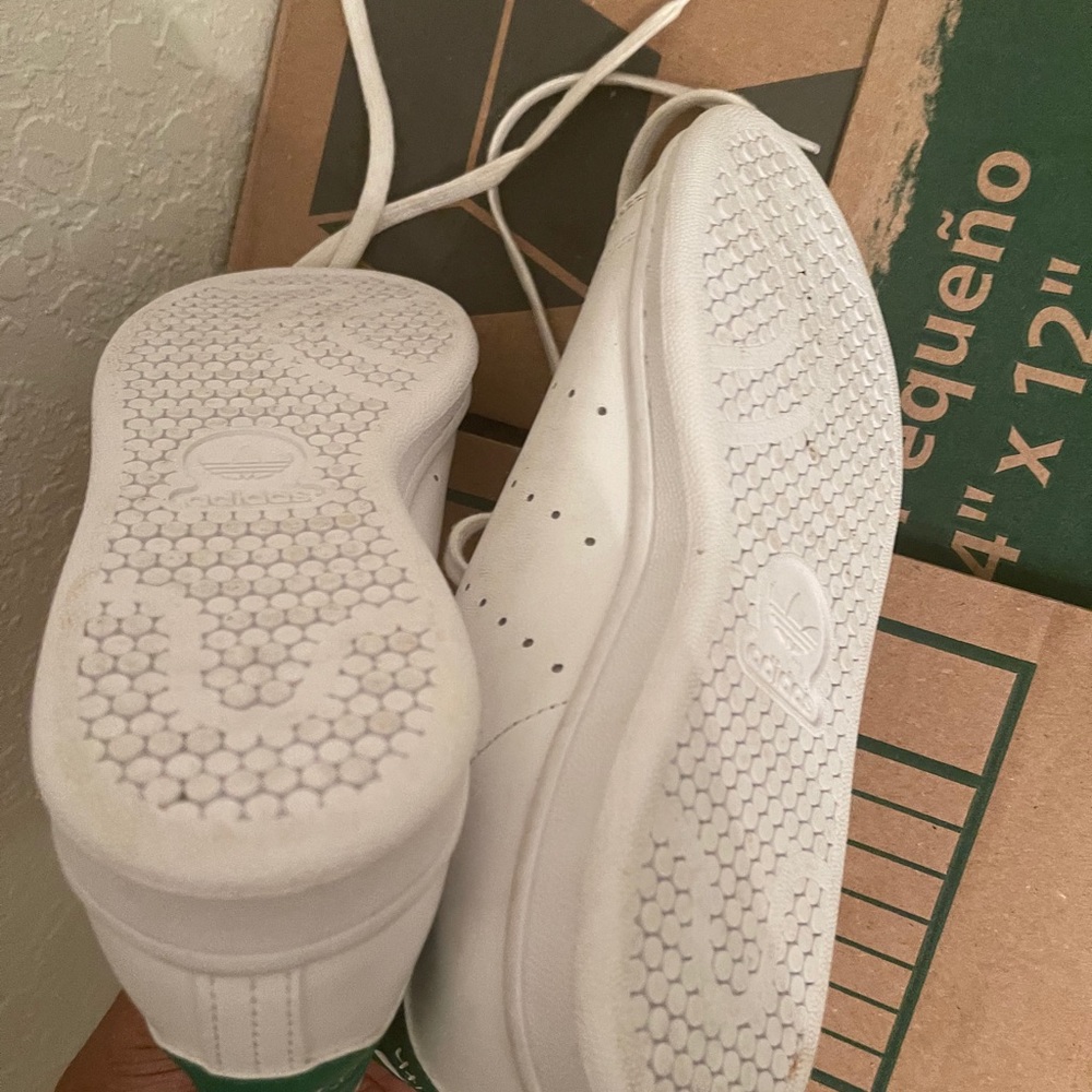 adidas kid shoes
